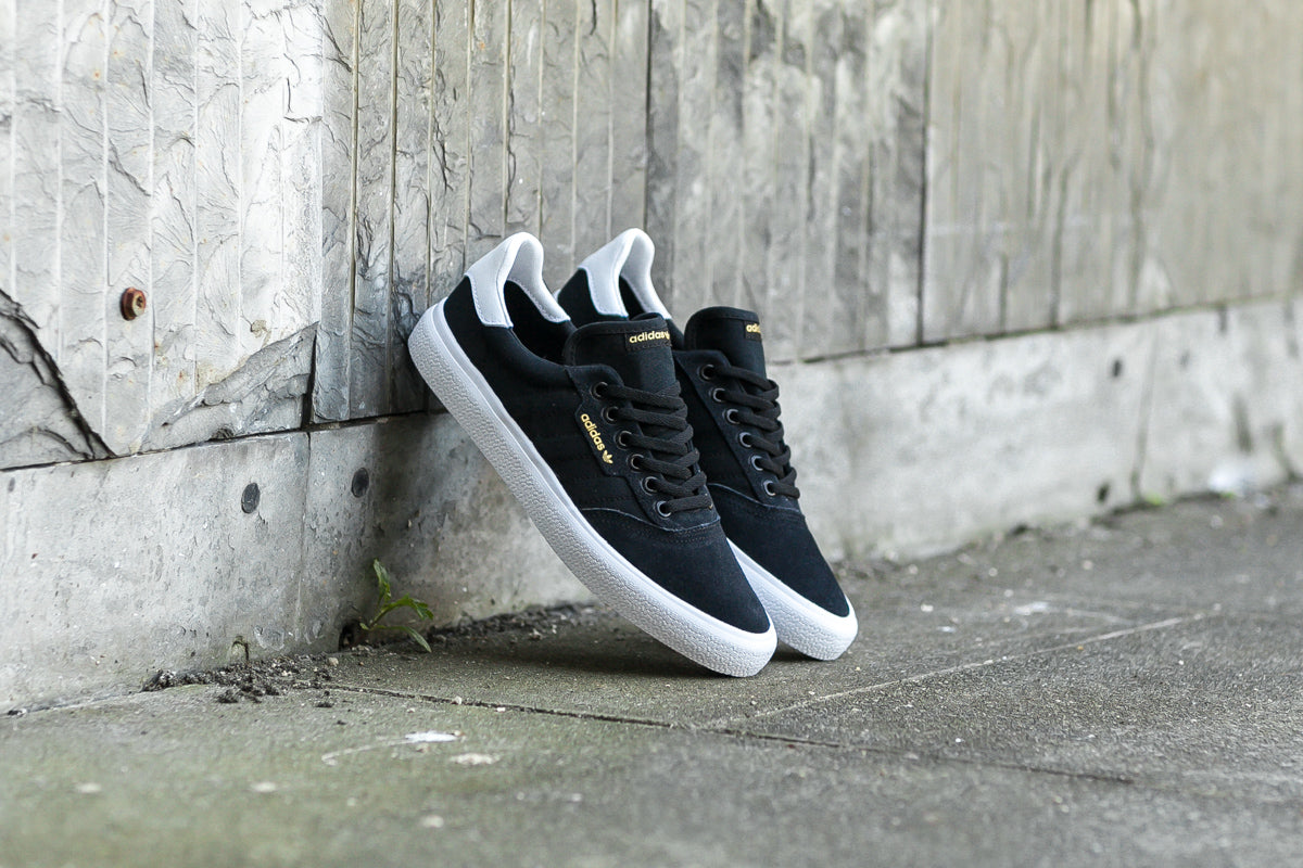 adidas Skateboarding 3MC