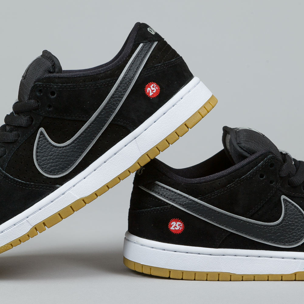 'Quarter Snacks' Quickstrike drop from Nike SB