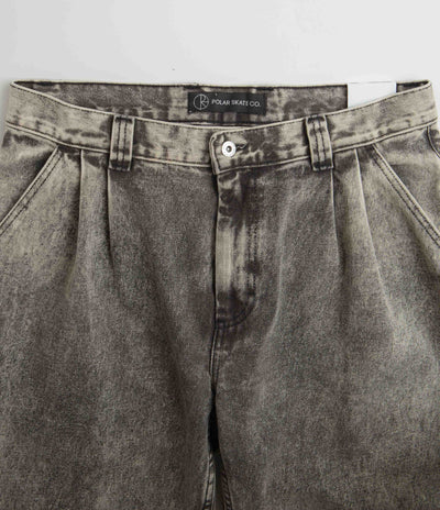 Polar Grund Chinos in Acid Black