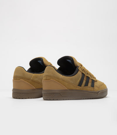 Adidas Tyshawn II Shoes in Mesa and Core Black / Gum5