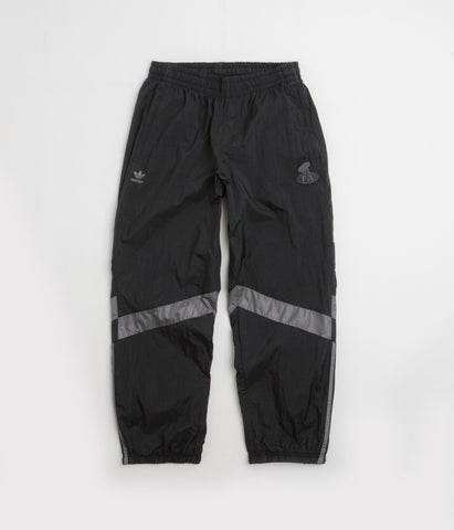 adidas-x-fucking-awesome-aloxe