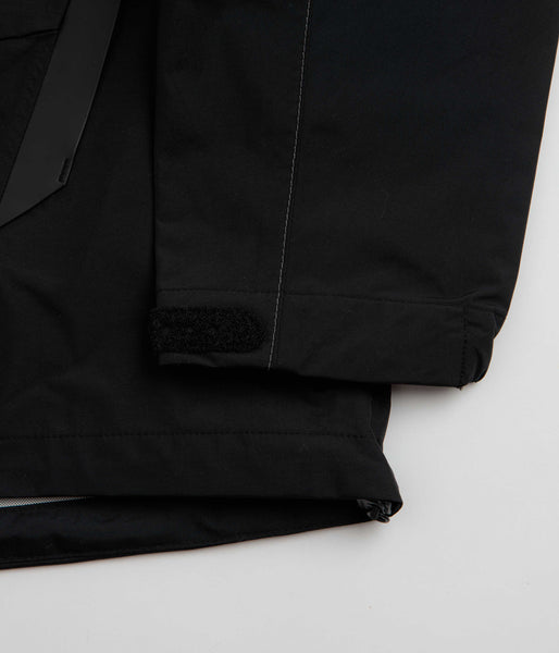 and wander 2.5L Hiker Rain Jacket - Black, view 8