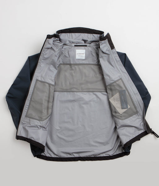 and wander Loose Fitting Rain Jacket - Dark Navy, view 3