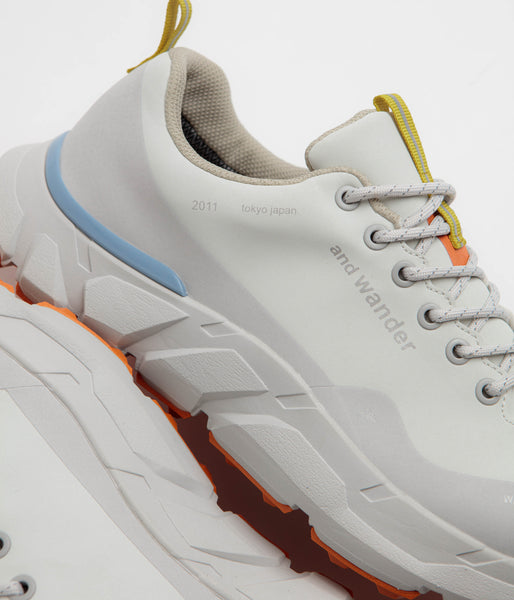 and wander Waterproof Trek Low Shoes - Off White, view 4