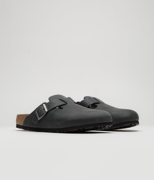 Birkenstock Boston Narrow Clogs - Black | Flatspot