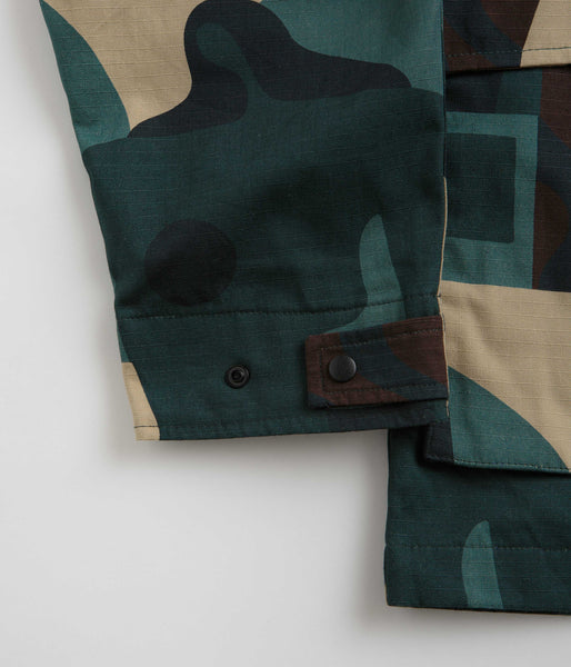 by Parra Distorted Camo Jacket - Green | Flatspot