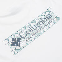 Columbia Explorers Canyon Long Sleeve T-Shirt in White and Branded Blanket thumbnail