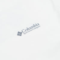 Columbia Explorers Canyon Long Sleeve T-Shirt in White and Branded Blanket thumbnail