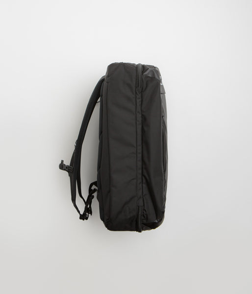 lululemon all night festival bag zip top NBC // lululemon All Night Festival Bag Zip Top