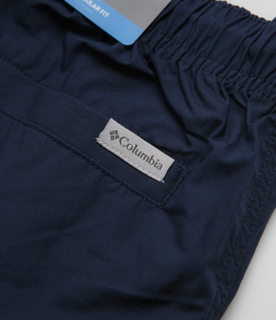 Columbia Washed Out Easy Shorts in Collegiate Navy