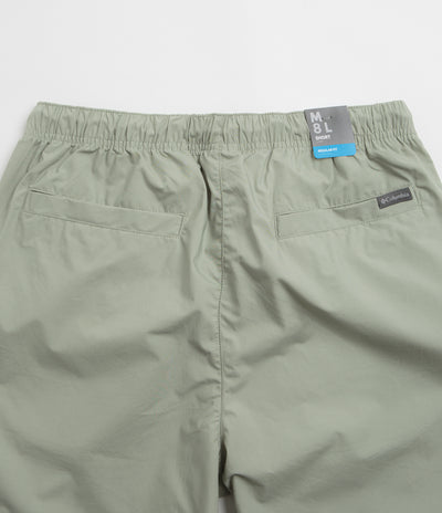 Columbia Washed Out Easy Shorts in Safari