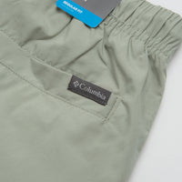 Columbia Washed Out Easy Shorts in Safari thumbnail
