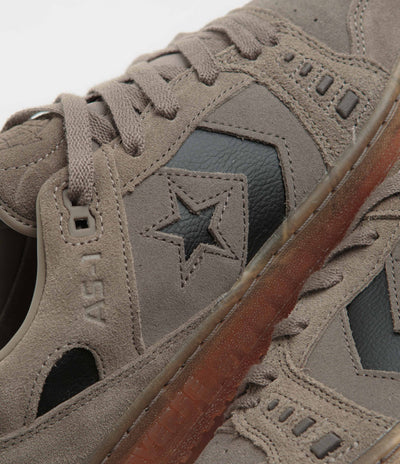 Converse AS-1 Pro Ox Shoes in Classic Taupe and Truffle / Black