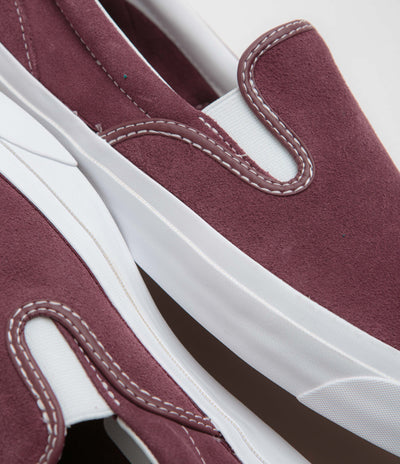 Converse One Star CC Slip Pro Shoes in Deep Bordeaux and White / White