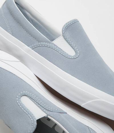 Converse One Star CC Slip Pro Shoes in Wet Stone and White / White