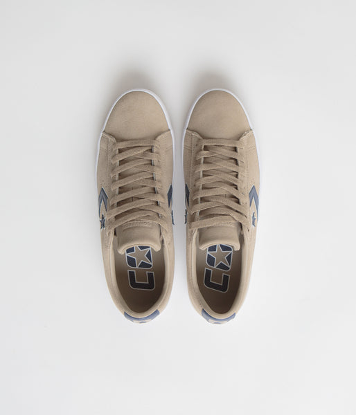 Converse pro leather clearance white navy