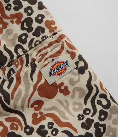 Dickies Saltville Shorts - White Camo Print