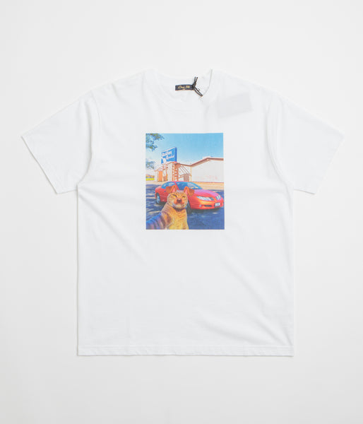 Dime Selfie T-Shirt - White | Flatspot