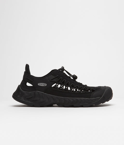 keen-uneek-nxis-shoes-triple-