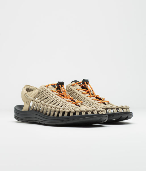Keen Uneek Sandals - Safari / Orange Peel | flatspot