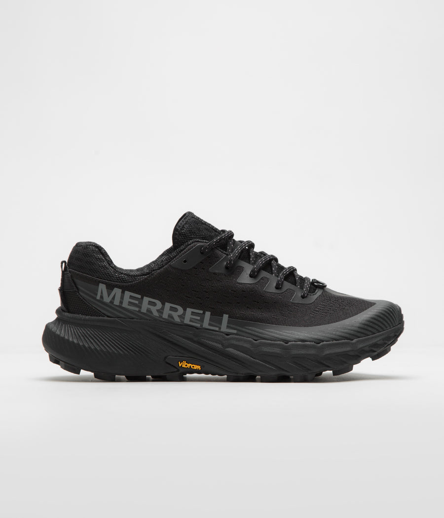 Merrell Agility Peak 5 Shoes in Black and Black