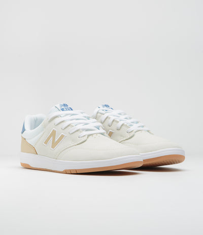 New Balance Numeric 425 Shoes in Sea Salt and White