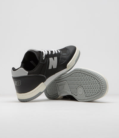 New Balance Numeric 600 Tom Knox Shoes - Black / Grey