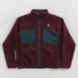 Night Maroon / Deep Jungle / Summit White