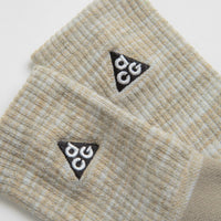 Nike ACG Everyday Cushioned Crew Socks - Light Bone / Volt / Khaki / Black thumbnail