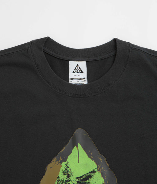 Nike ACG Folklore Long Sleeve T-Shirt - Black | flatspot