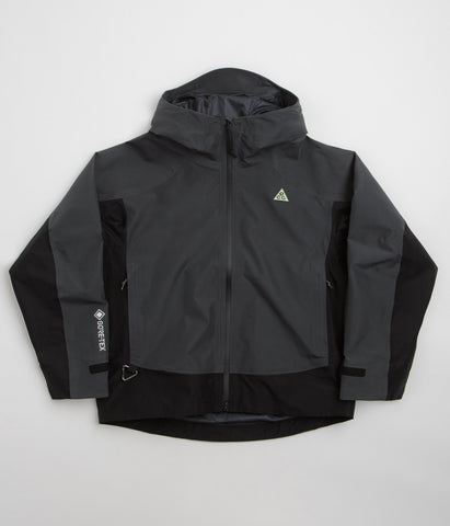nike-acg-mystery-lights-snow-