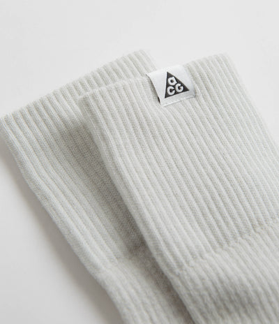 Nike ACG Outdoor Cushioned Crew Socks - Summit White / Light Smoke Grey