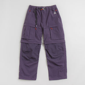 Dark Raisin / Black / Summit White