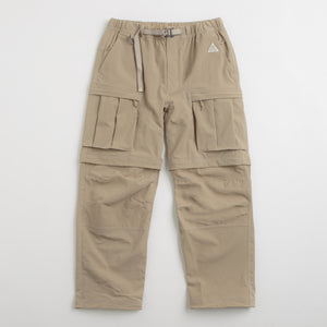 Khaki / Light Iron Ore / Summit White