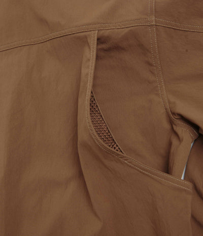 Nike ACG Smith Summit Jacket in Mosswood Brown and Light Khaki / Summit White