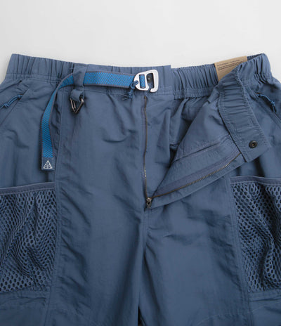 Nike ACG Snowgrass Cargo Shorts - Diffused Blue / Summit White