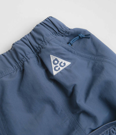 Nike ACG Snowgrass Cargo Shorts - Diffused Blue / Summit White