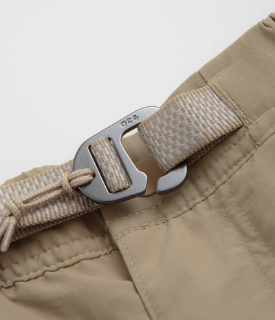 Nike ACG Snowgrass Cargo Shorts - Khaki / Light Iron Ore / Summit White