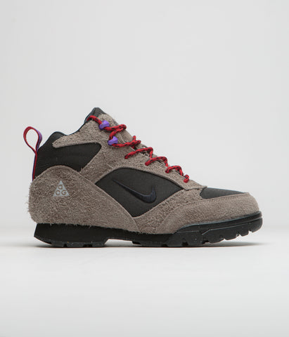 スニーカー Nike ACG Torre Mid WP PECAN BLACK OLIVE GREY RED PLUM BLACK nike-acg-torre-mid-waterproof-