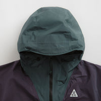 Nike ACG Womens Chain Of Craters Jacket - Faded Spruce / Gridiron / Summit White thumbnail
