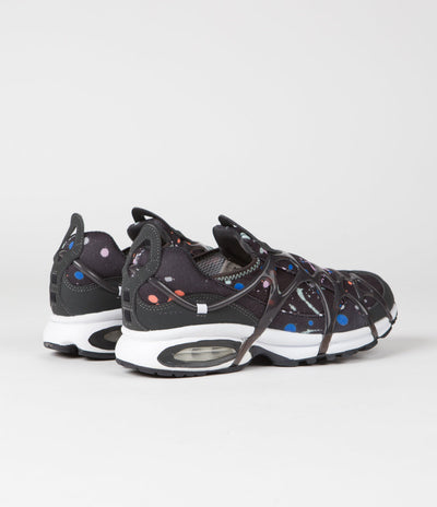 Nike Air Kukini SE Shoes in Black and Anthracite and White - Phantom