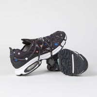 Nike Air Kukini SE Shoes in Black and Anthracite and White - Phantom thumbnail