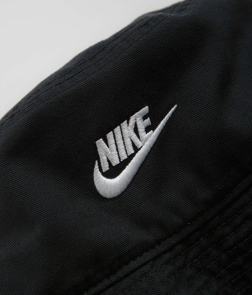 ■Nike■ Apex Futura Washed Bucket Hat Black White FB5381010 Nike Apex Futura Washed Bucket Hat Black/White | TRENDYGOLF UK
