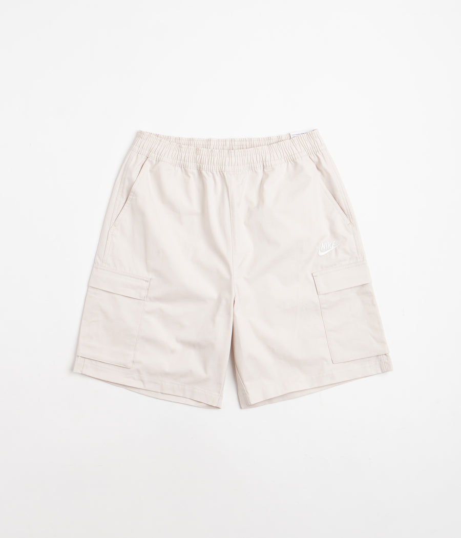 Nike Club Cargo Shorts - Light Orewood Brown / White