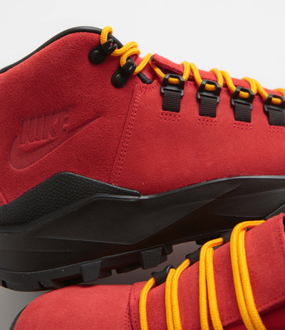 Nike Cygnal Shoes in University Red and Navy and Black