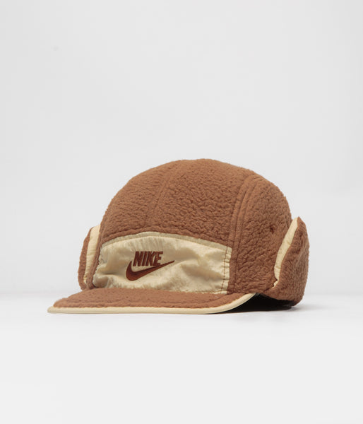 Nike Fly Unstructured Outdoor Cap Light British Tan Sesame