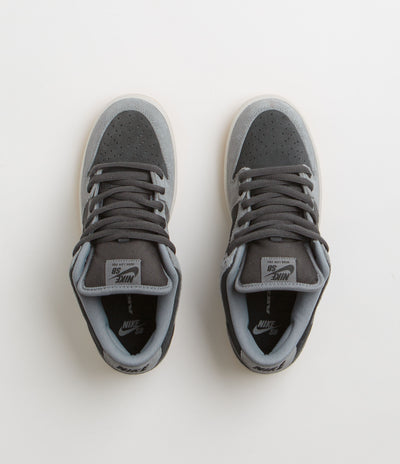 Nike SB Dunk Low Pro Shoes - Dark Smoke Grey / Black - Smoke Grey