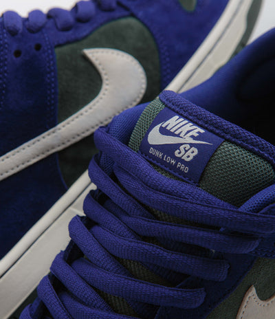 Nike SB Dunk Low Pro 'Wildcard' Shoes - Deep Royal Blue / Sail - Vintage Green