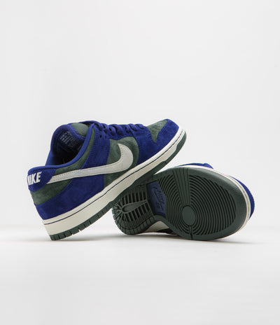 Nike SB Dunk Low Pro 'Wildcard' Shoes - Deep Royal Blue / Sail - Vintage Green