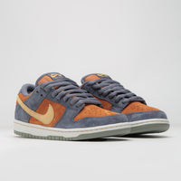 Nike SB Dunk Low Pro Shoes - Light Carbon / Sesame - Monarch thumbnail